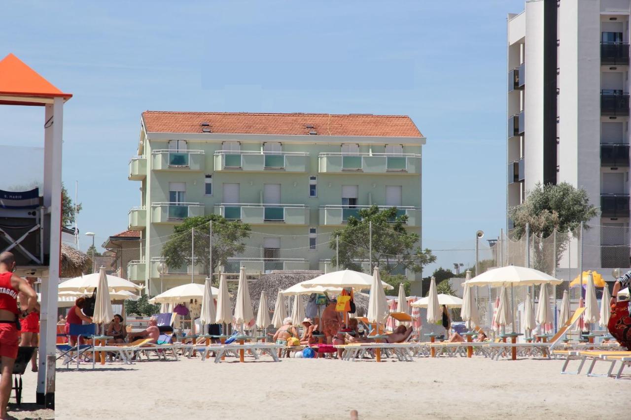 Hotel Rosati Rimini Kültér fotó