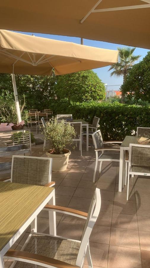 Hotel Rosati Rimini Kültér fotó