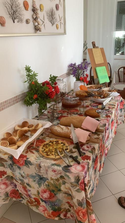 Hotel Rosati Rimini Kültér fotó