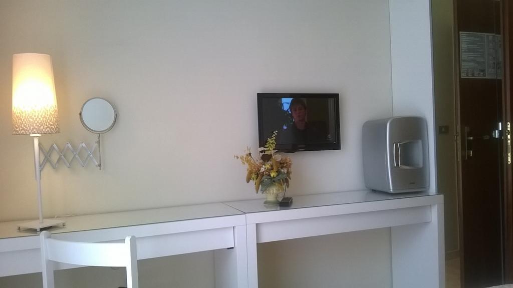 Hotel Rosati Rimini Kültér fotó