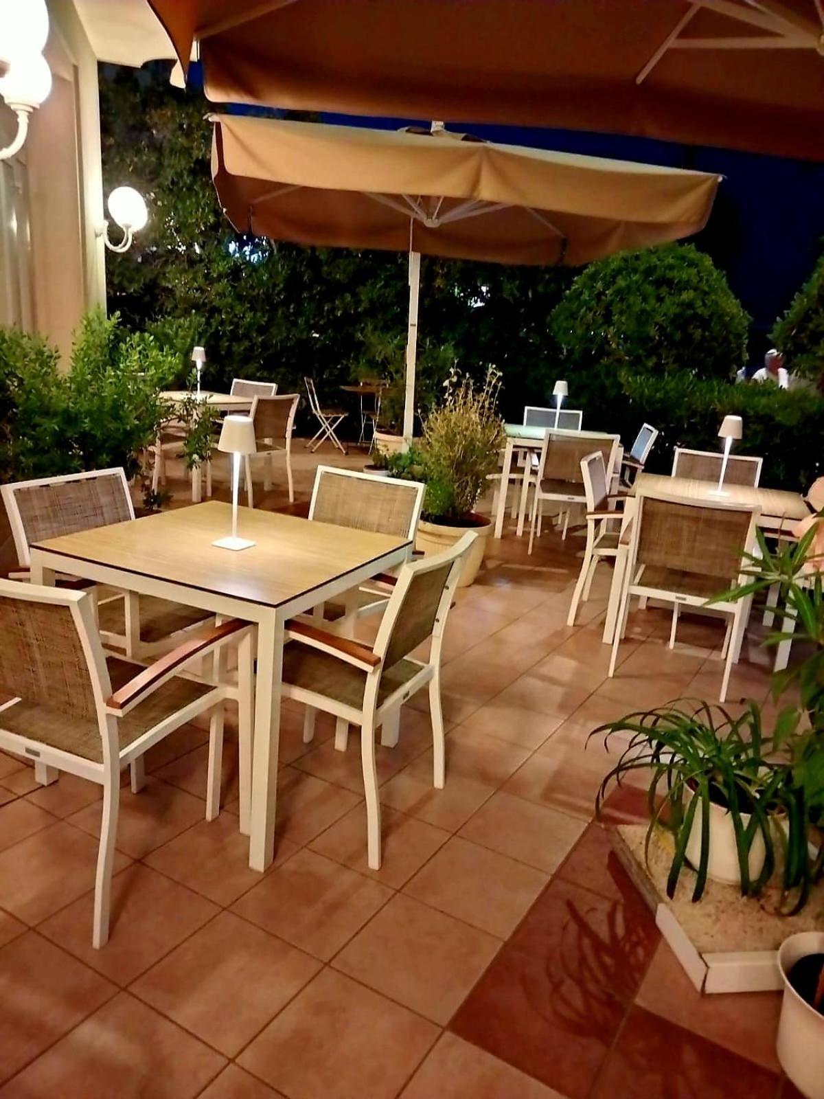 Hotel Rosati Rimini Kültér fotó
