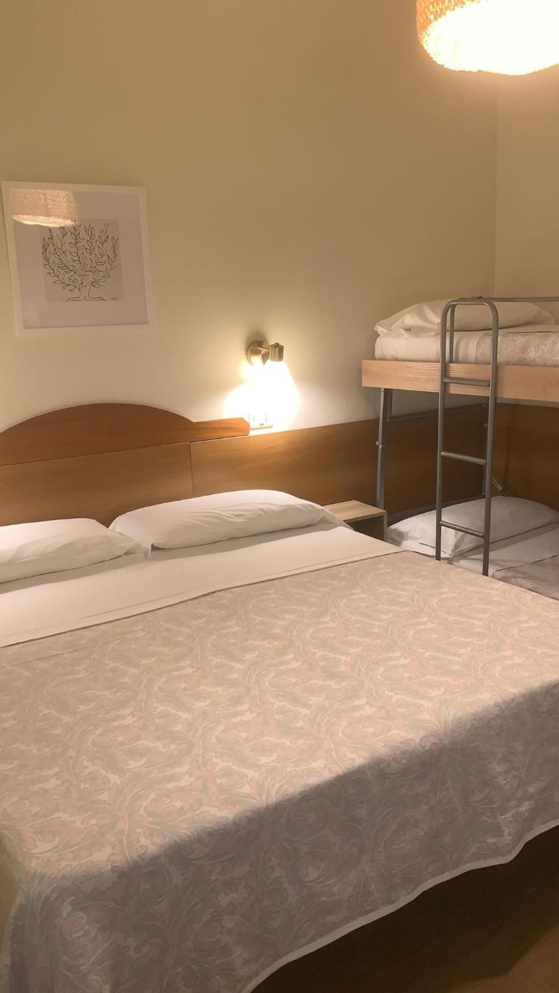Hotel Rosati Rimini Kültér fotó