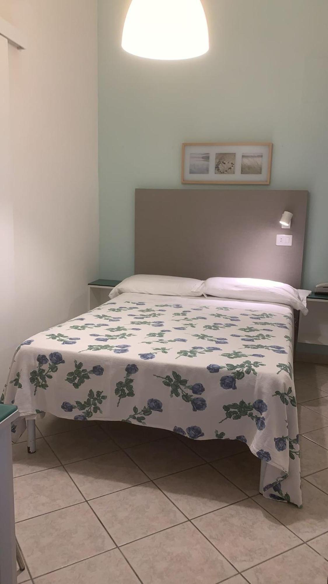 Hotel Rosati Rimini Kültér fotó